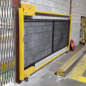 Industrial sliding door on wheels - Steel tubes 2x2, 144x72 - STANDARD IZ